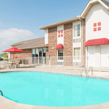 Boarders Inn And Suites By Cobblestone Lamar Missouri Dış mekan fotoğraf